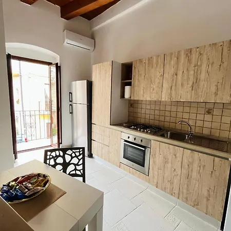 Апартаменти Sun's Барі